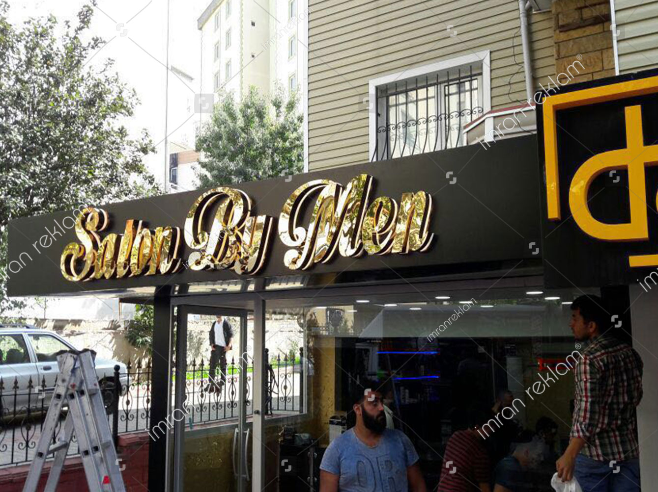 unisex-kuafor-paslanmaz-harfli-tabela