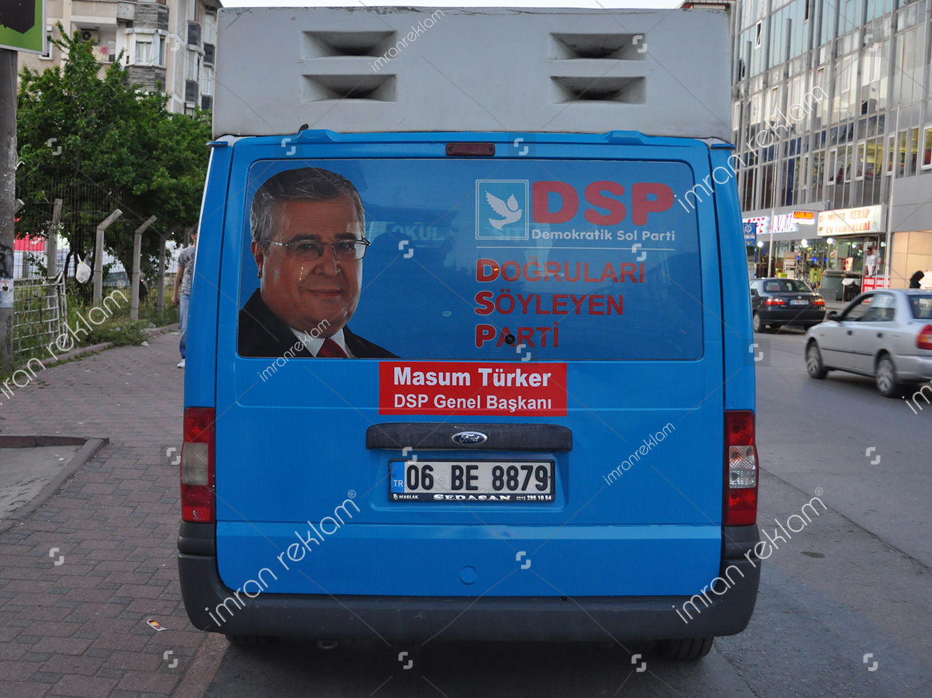 Ford Transit Reklam Giydirme Örnekleri