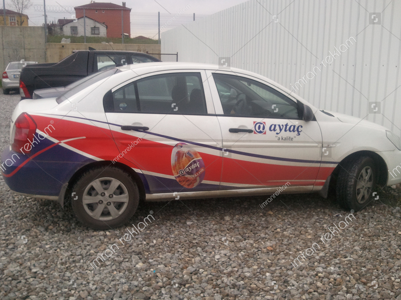 Hyundai accent araç giydirme modelleri