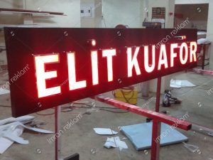 elit-kuafor-isikli-tabela