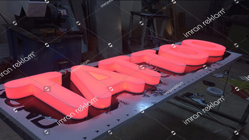 Tattoo Kutu Harfli Tabela