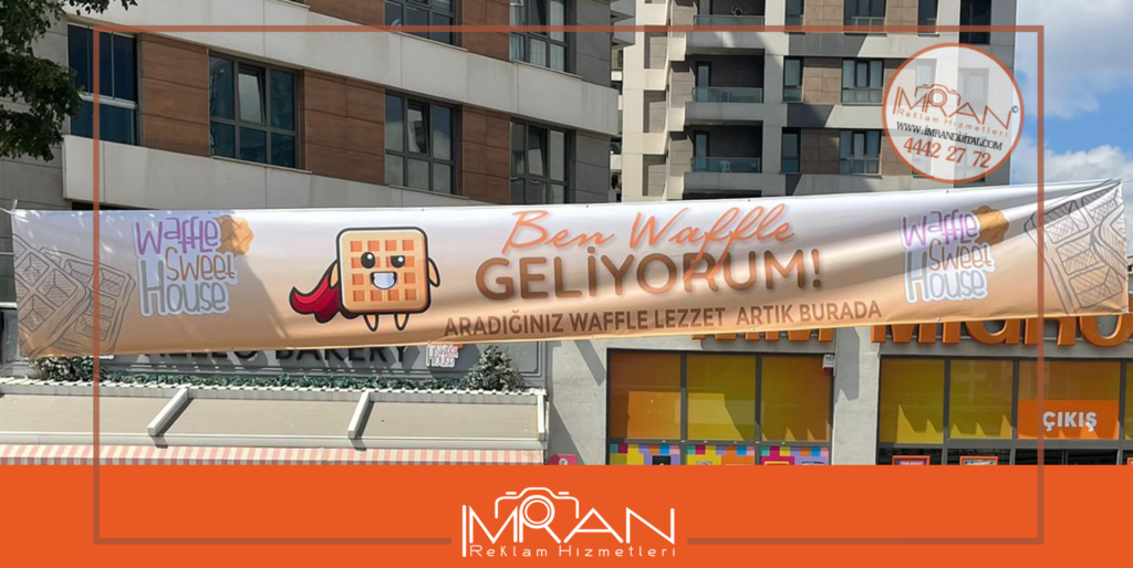 Dijital Baskılı Reklam Afişi Asma