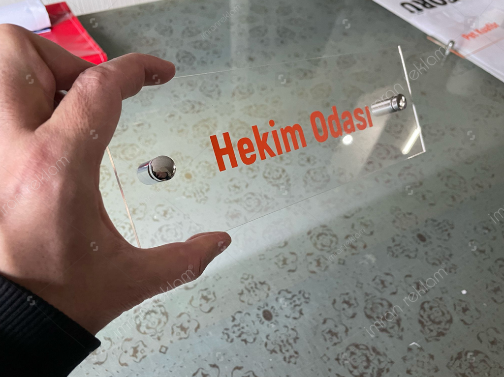 Hekim Odası Pleksi Kapı Tabelası
