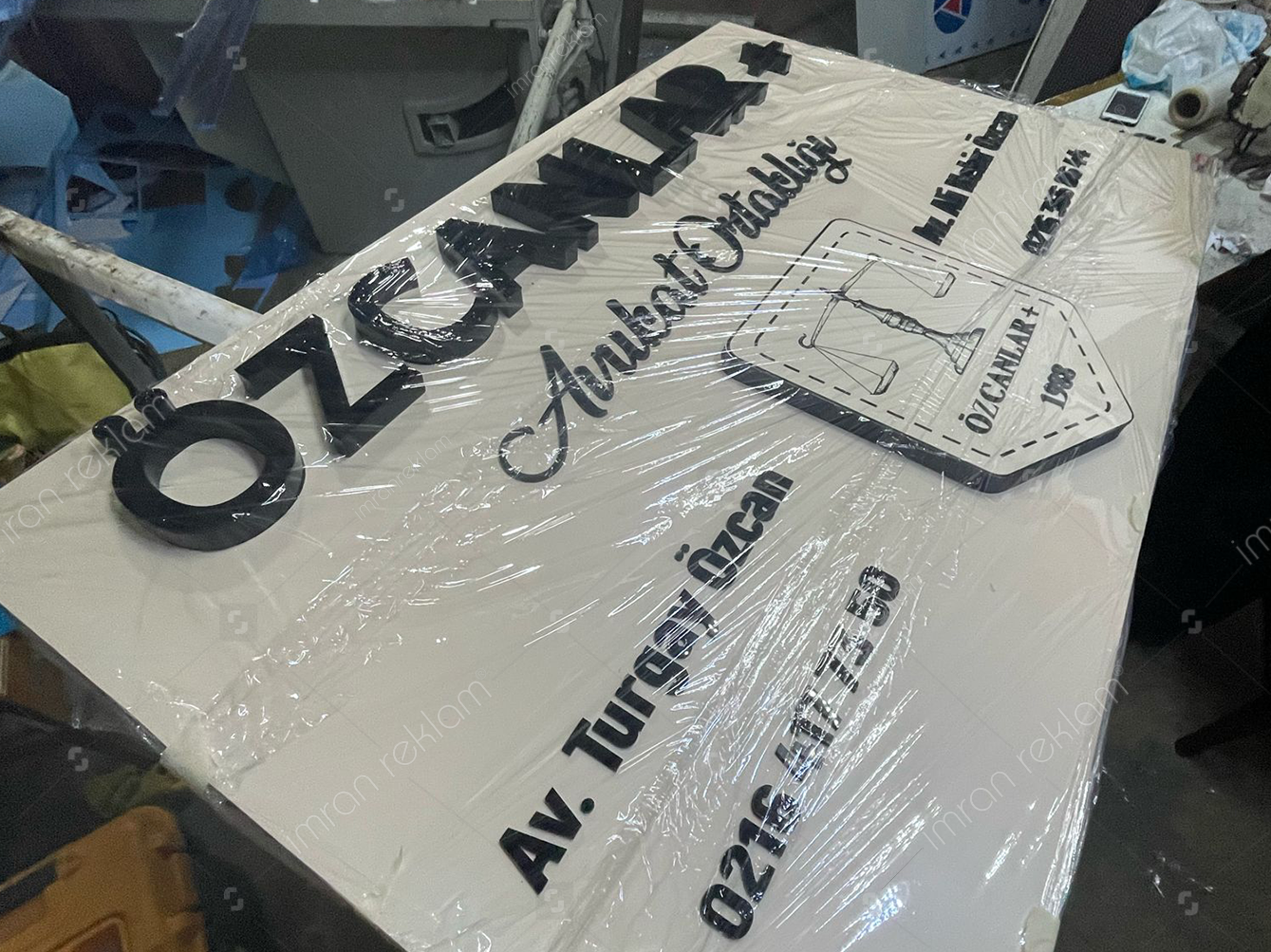 Özcanlar Hukuk Pleksi Ofis Tabelası