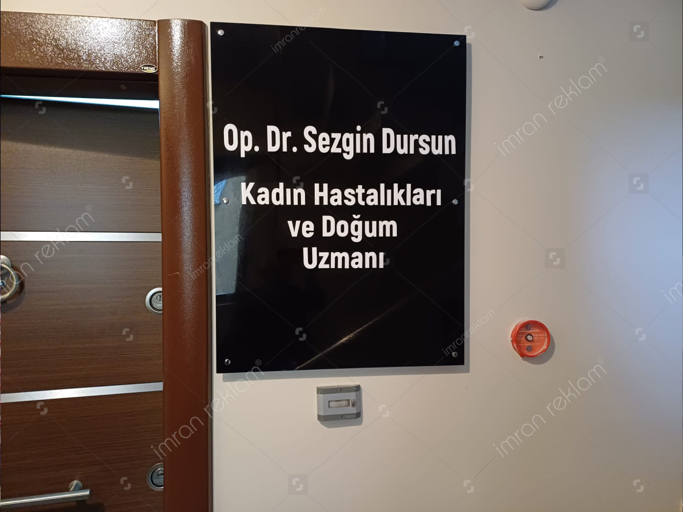 Kadın Hastalıkları Ve Doğum Uzmanı Tabelası