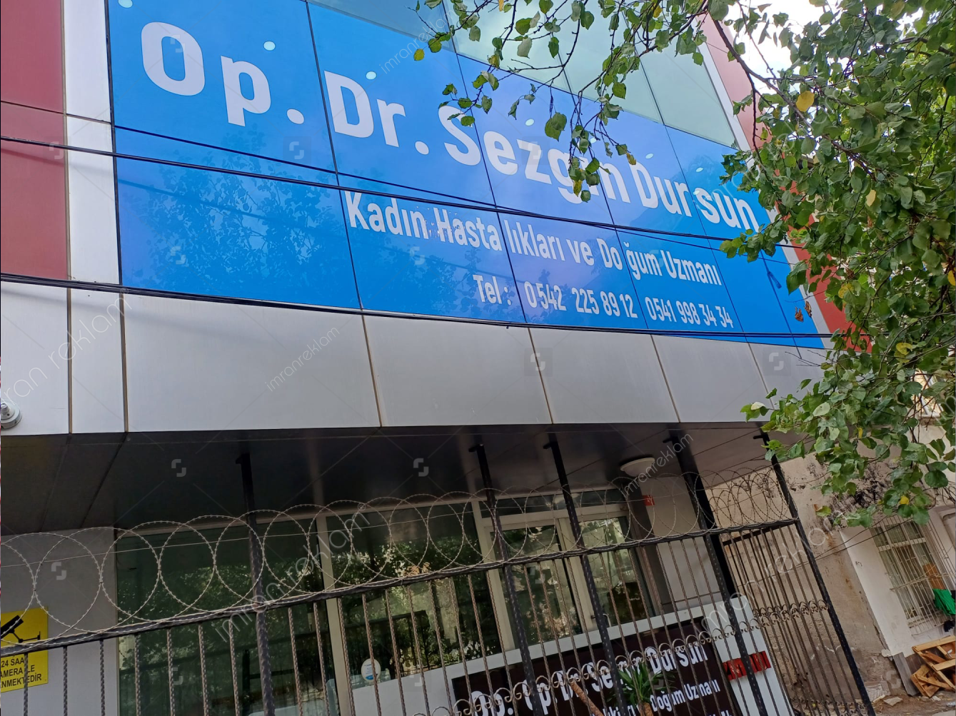 Kadın Hastalıkları Ve Doğum Uzmanı Tabelası